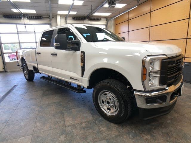 2026 Ford F-250 Super Duty XL Crew Cab 4WD