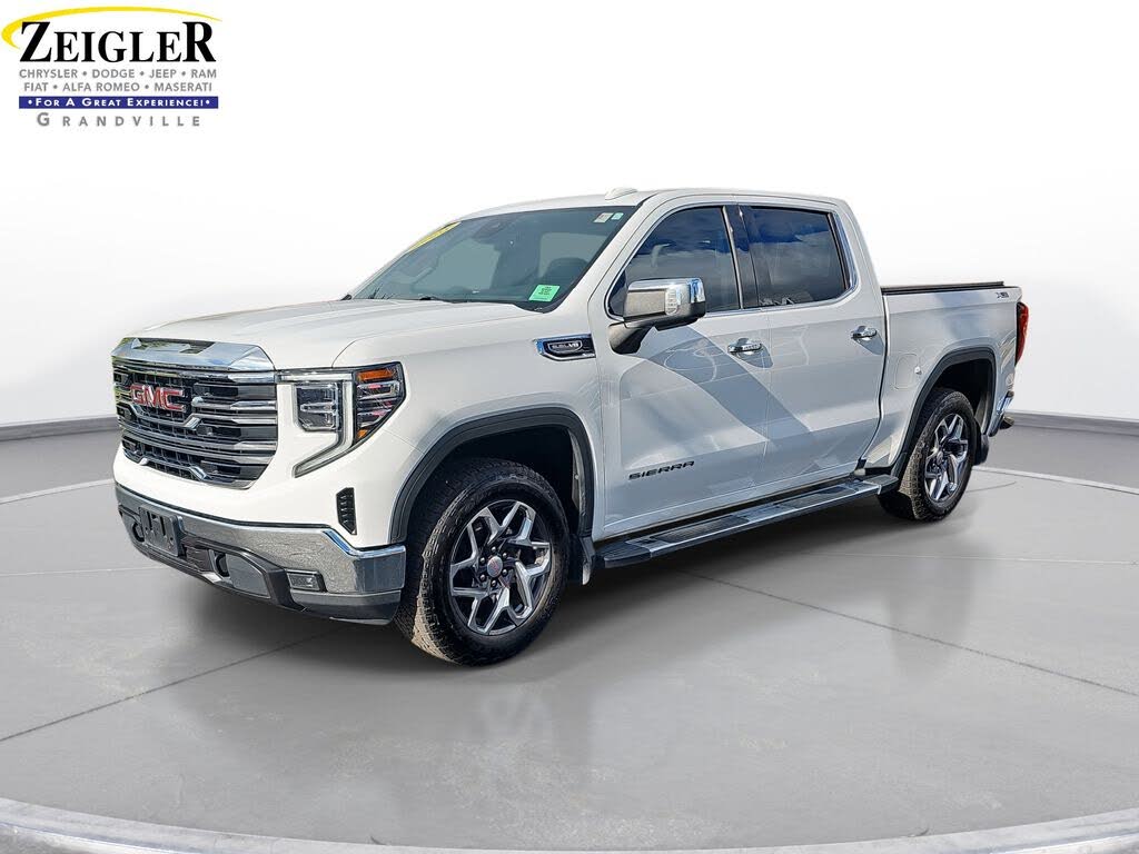 2023 GMC Sierra 1500 SLT Crew Cab 4WD