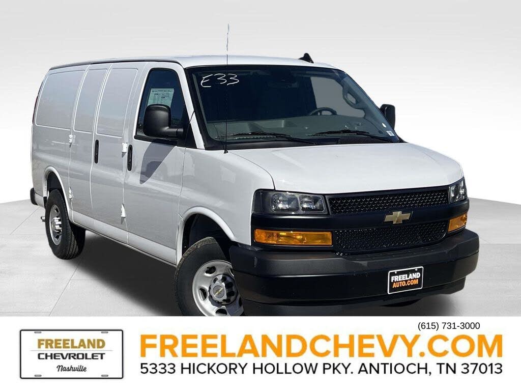 2025 Chevrolet Express Cargo 2500 RWD