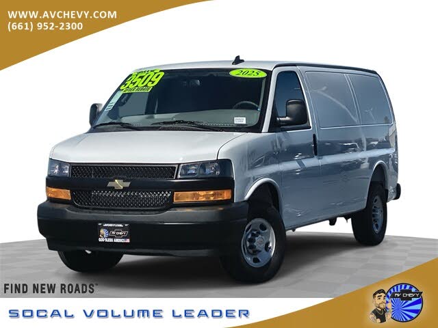 2025 Chevrolet Express Cargo 2500 RWD