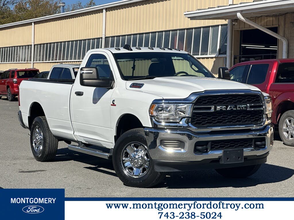 2023 RAM 3500 Tradesman Regular Cab LB 4WD