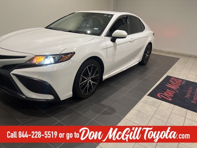 2023 Toyota Camry SE FWD