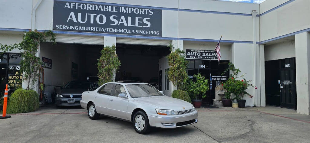 1994 Lexus ES 300 FWD
