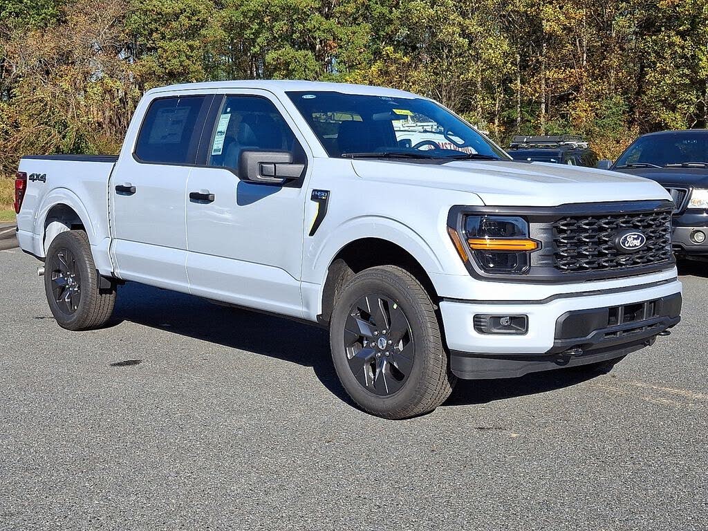 2025 Ford F-150 STX 4dr SuperCrew 4WD
