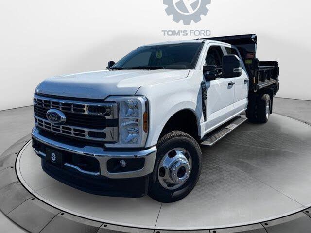 2025 Ford F-350 Super Duty Chassis XL Crew Cab DRW 4WD