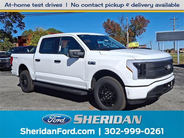 2025 Ford F-150 Lightning XLT SuperCrew AWD