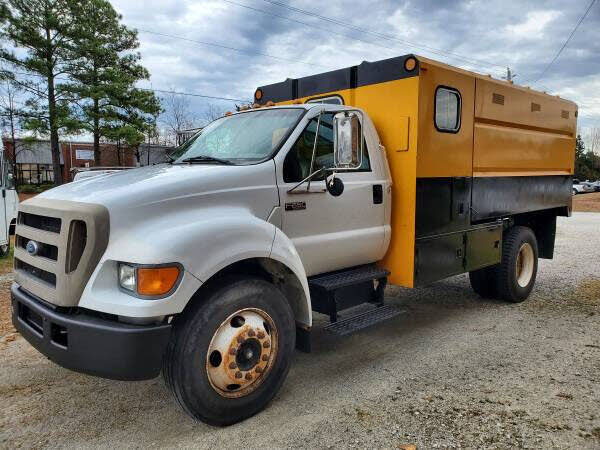 2004 Ford F-650 Super Duty