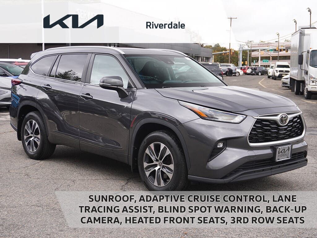 2023 Toyota Highlander XLE AWD