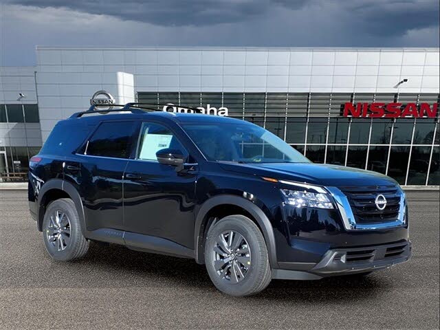 2025 Nissan Pathfinder SV 4WD