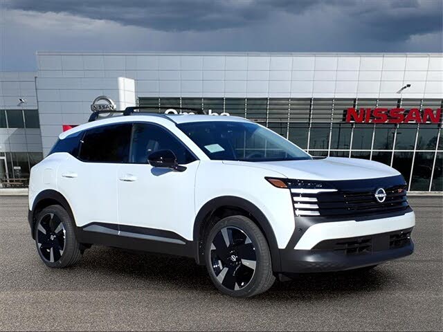 2026 Nissan Kicks SR AWD