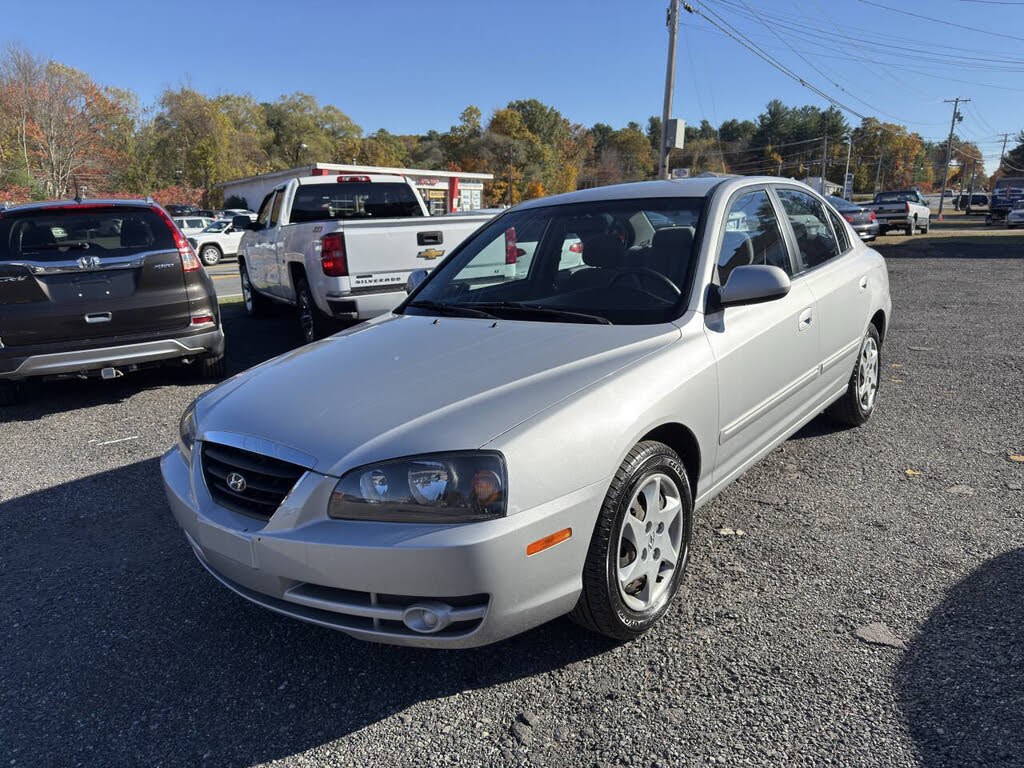 2005 Hyundai Elantra GLS Sedan FWD