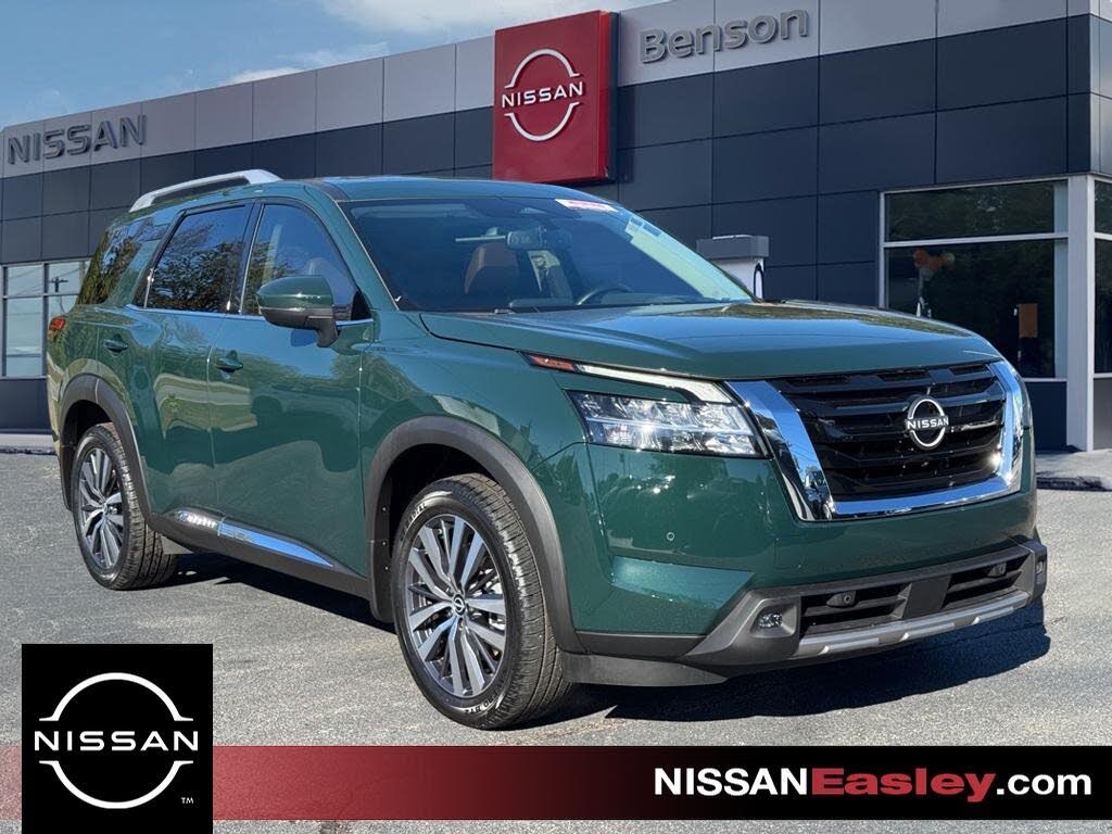 2022 Nissan Pathfinder Platinum 4WD