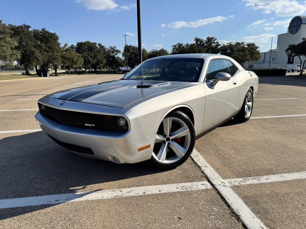 2008 Dodge Challenger SRT8 RWD