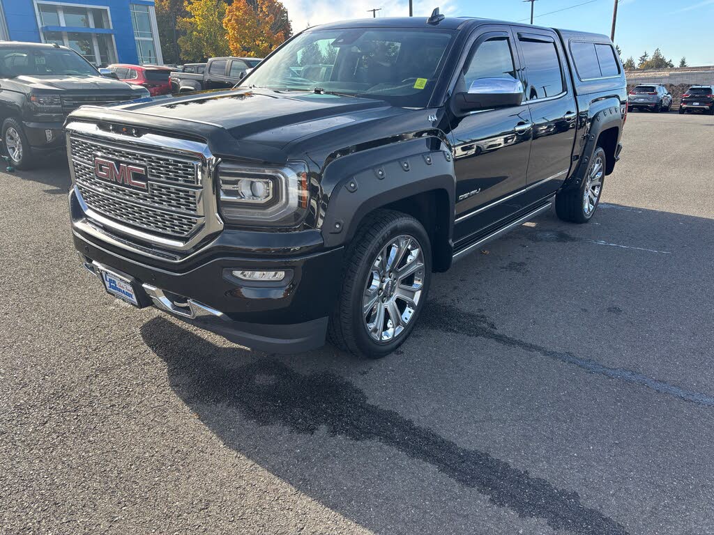 2018 GMC Sierra 1500 Denali Crew Cab 4WD