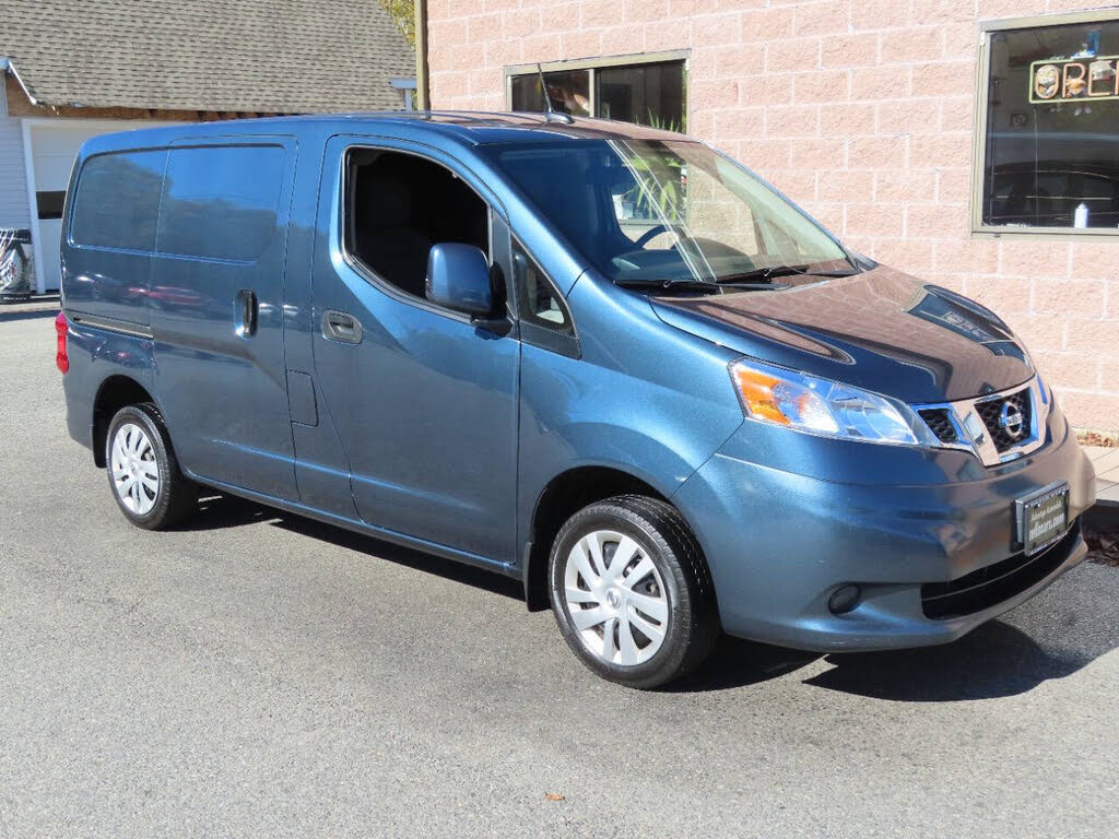 2019 Nissan NV200 SV FWD