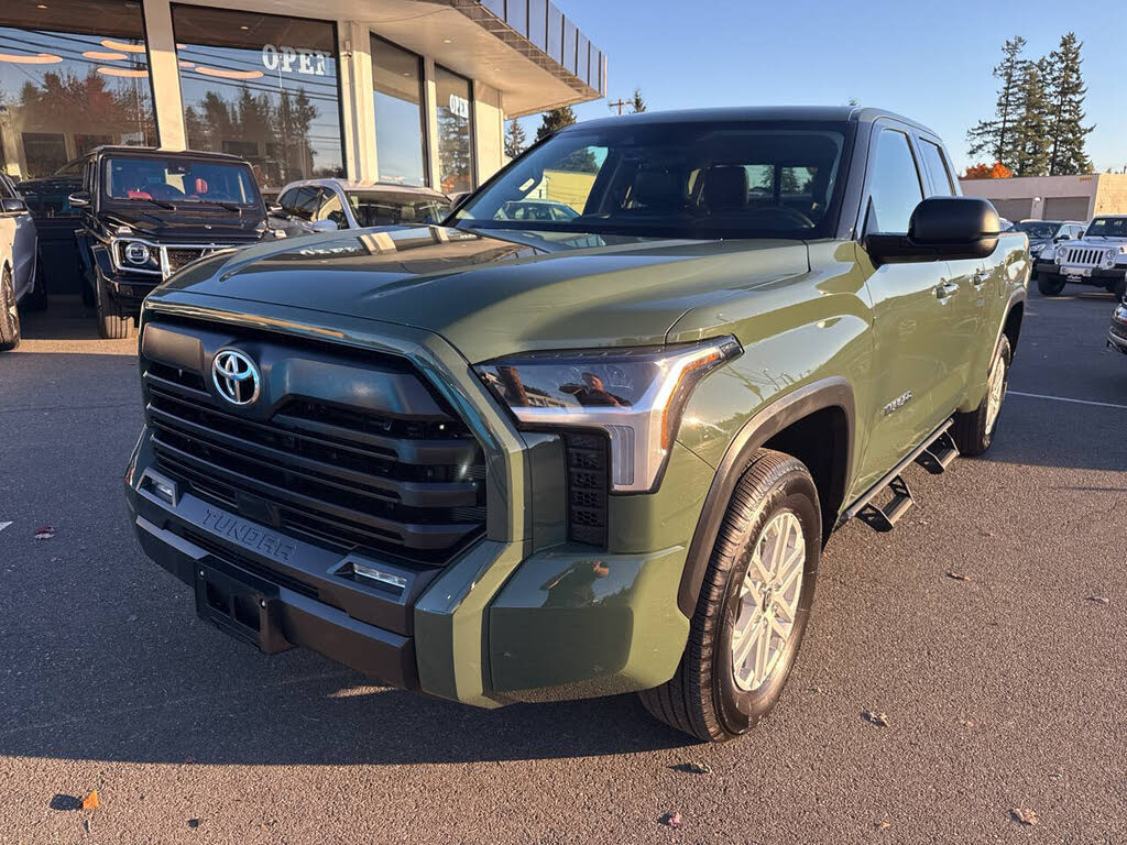 2023 Toyota Tundra SR5 Double Cab RWD