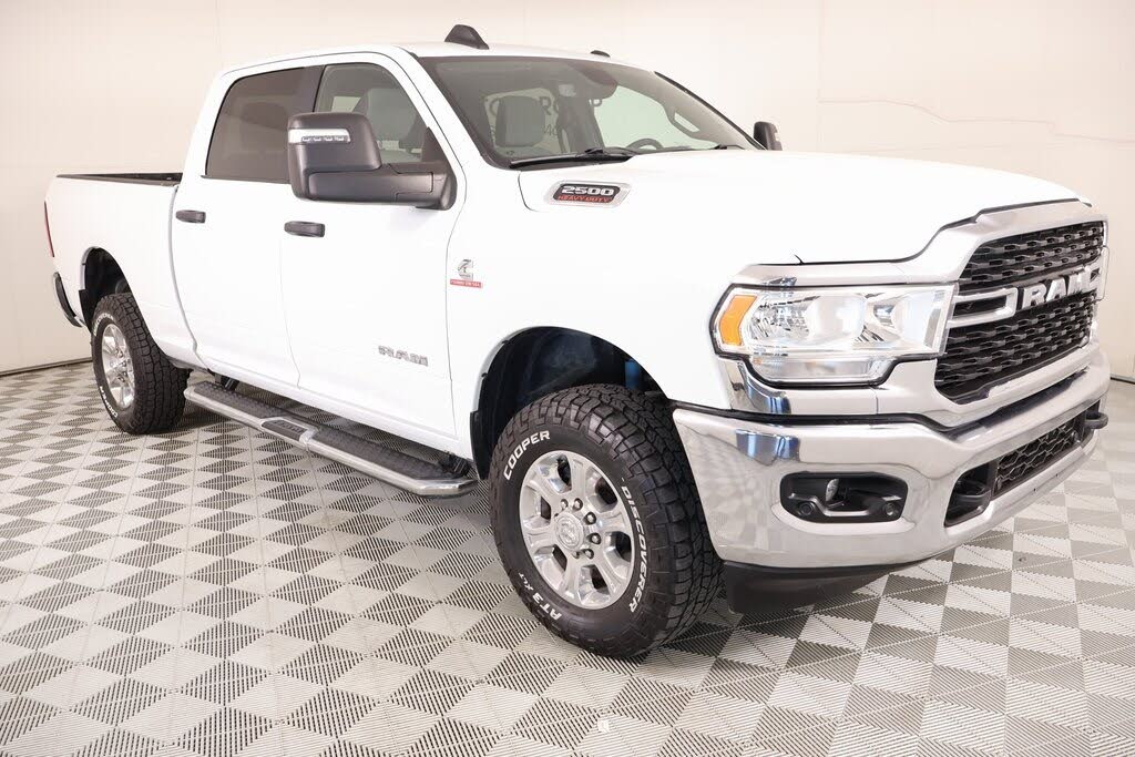 2024 RAM 2500 Big Horn Crew Cab 4WD