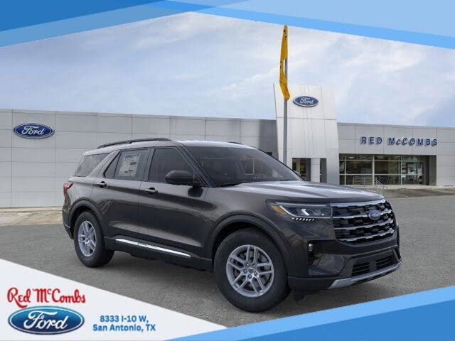2025 Ford Explorer Active RWD