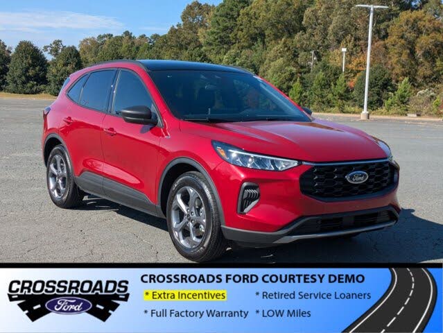 2025 Ford Escape ST-Line FWD