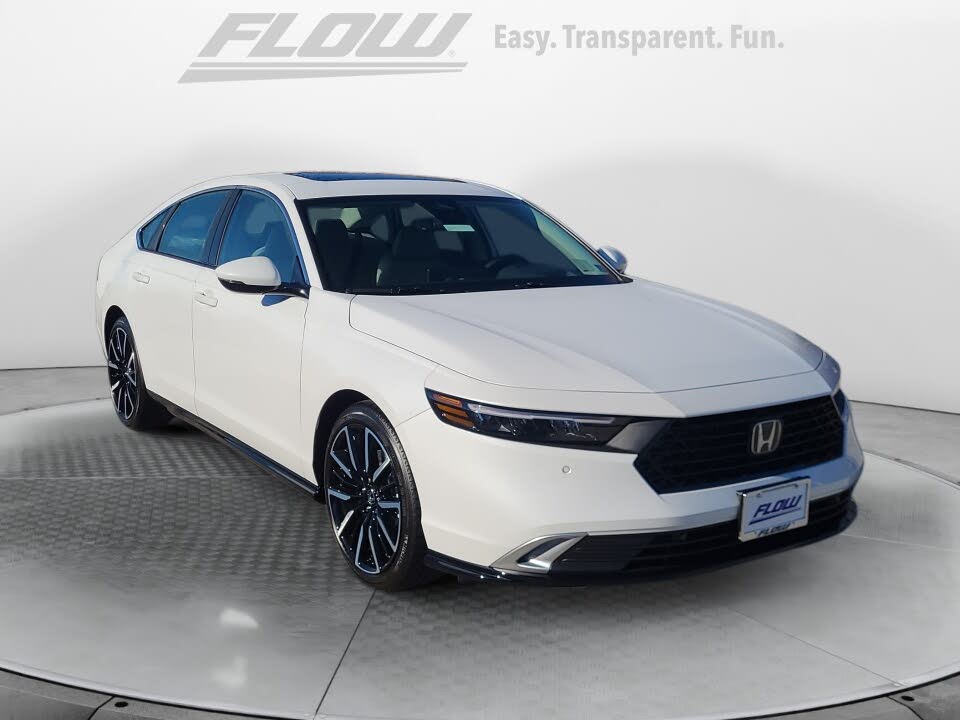 2025 Honda Accord Hybrid Touring FWD