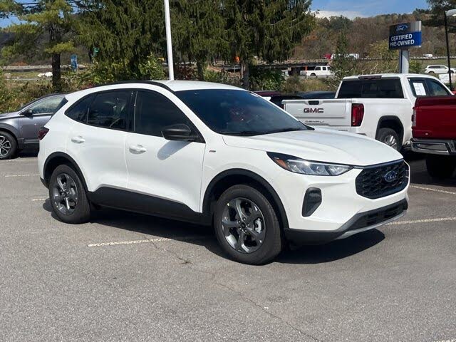 2026 Ford Escape ST-Line AWD