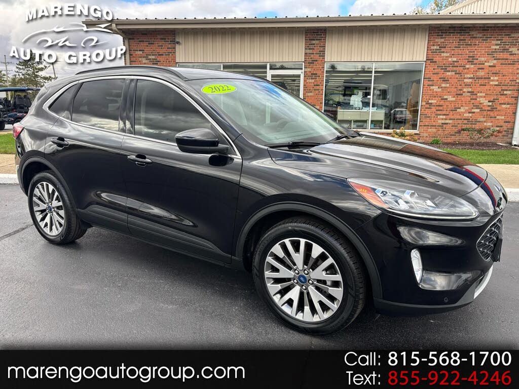 2022 Ford Escape Titanium AWD