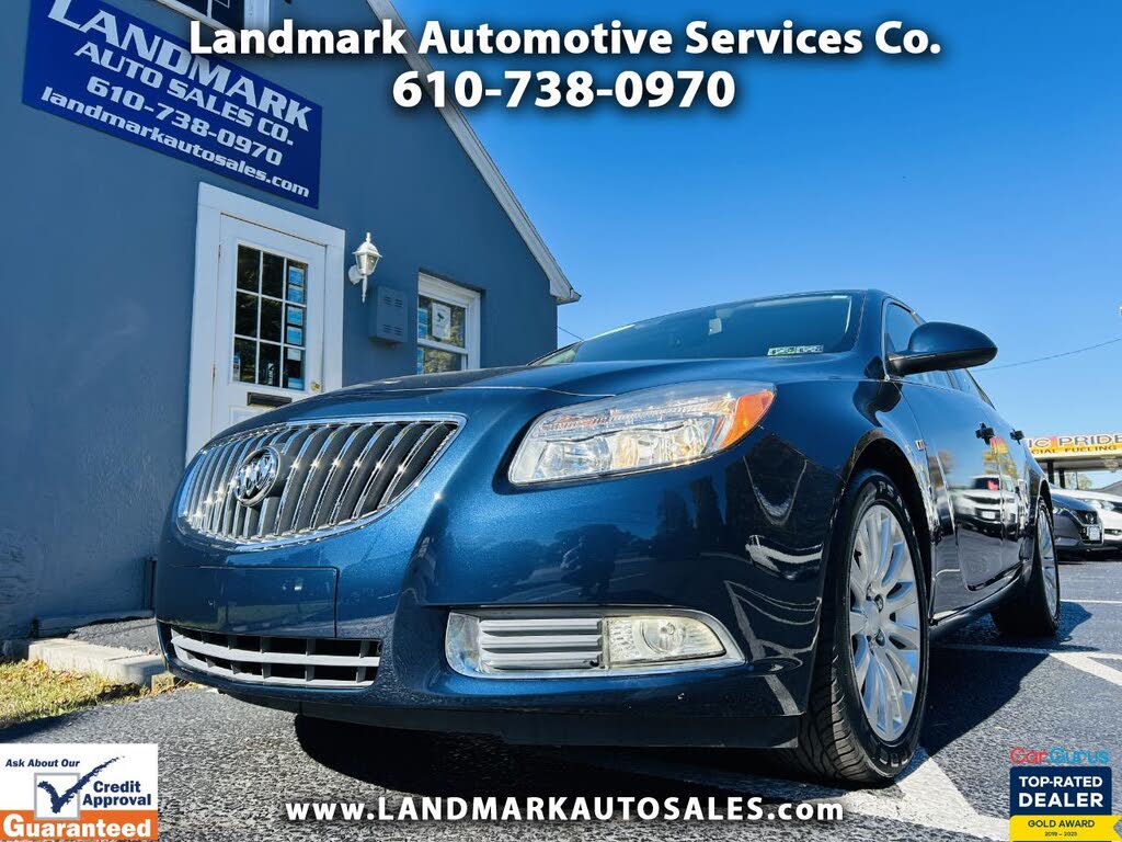 2011 Buick Regal CXL Sedan FWD