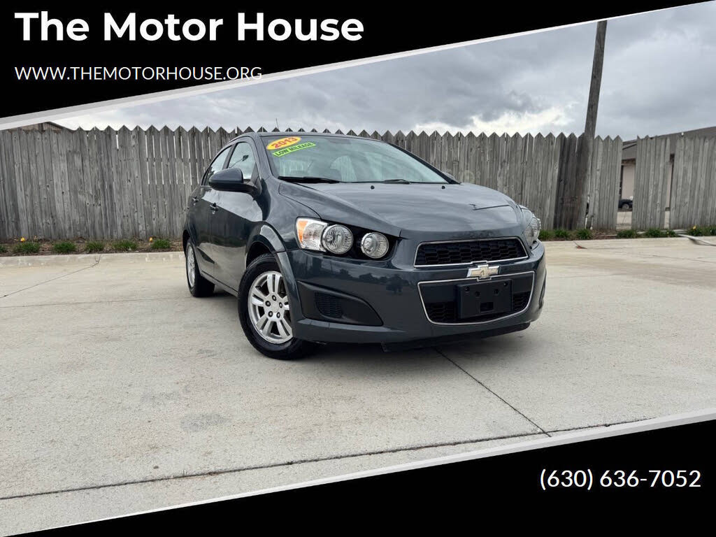 2013 Chevrolet Sonic LT Sedan FWD