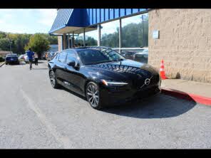 Volvo S60 B5 Momentum AWD