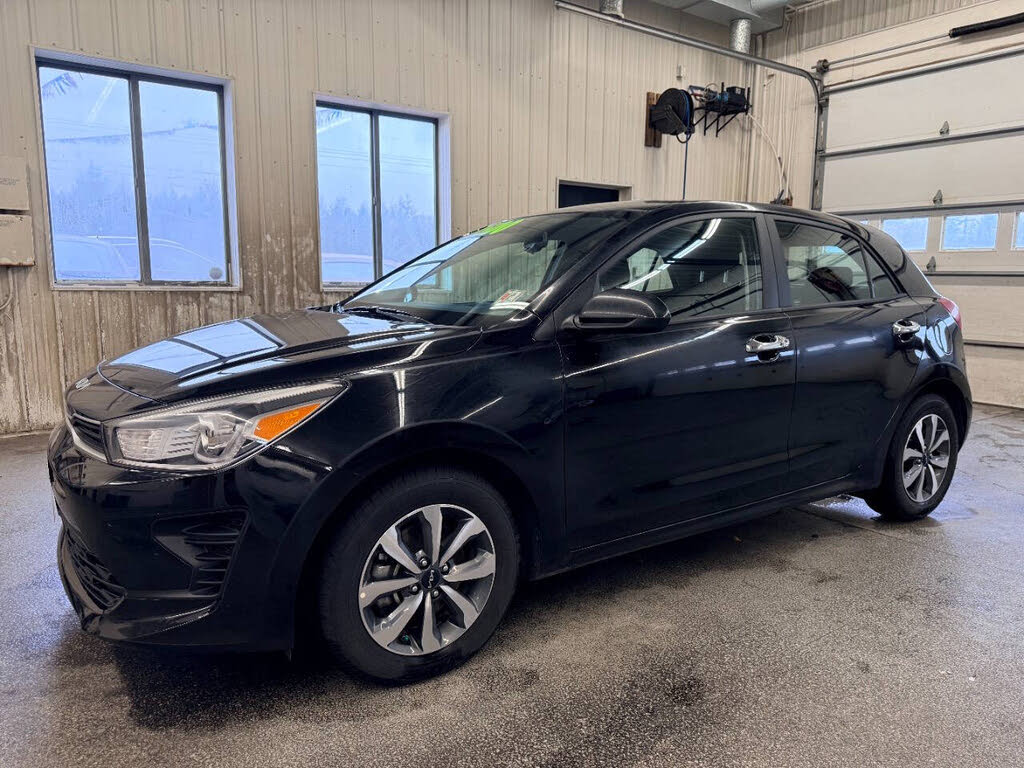 2023 Kia Rio5 S Wagon FWD