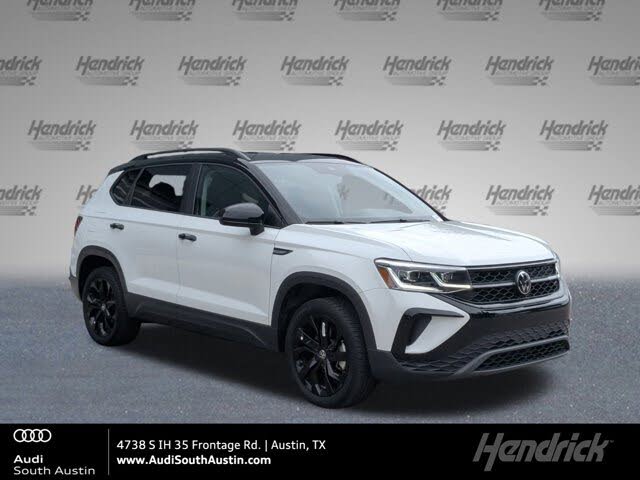 2024 Volkswagen Taos SE Black FWD