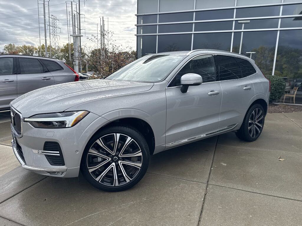 2023 Volvo XC60 B5 Ultimate Bright Theme AWD