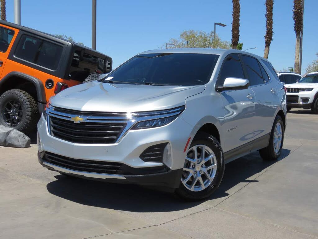 2022 Chevrolet Equinox LT AWD with 1LT