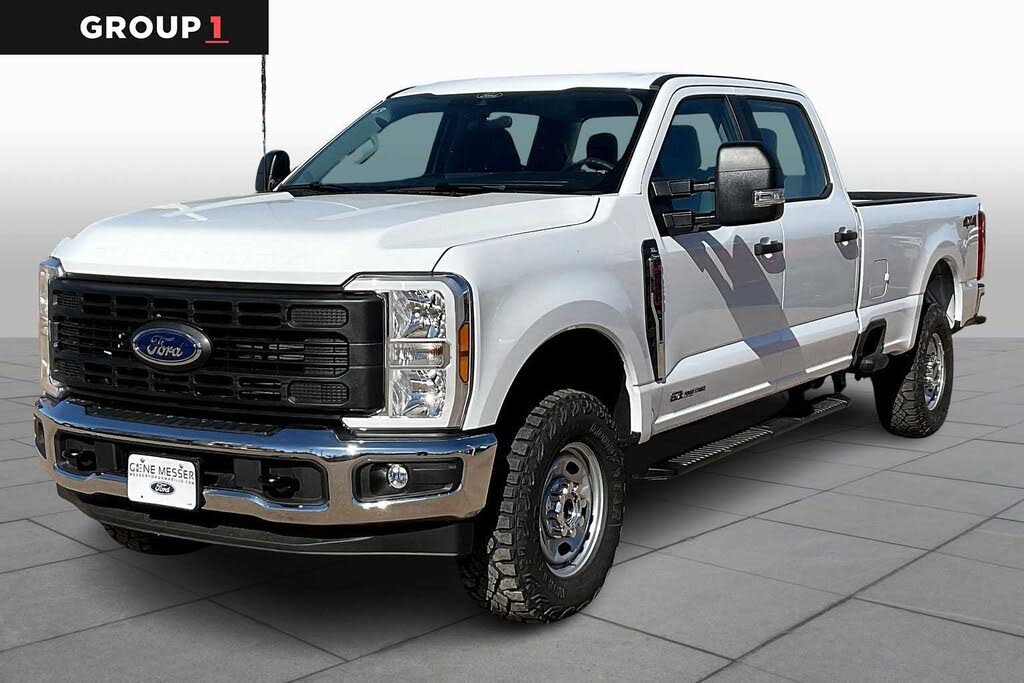 2026 Ford F-250 Super Duty XL Crew Cab 4WD