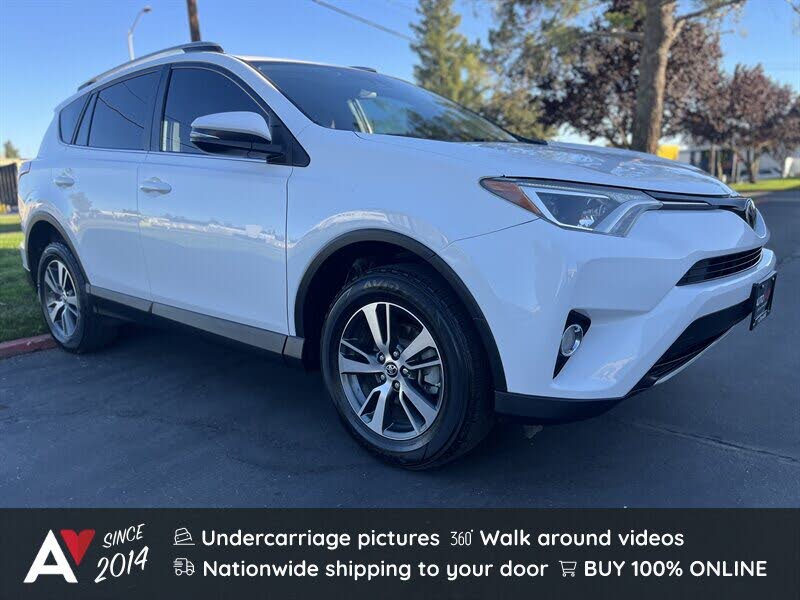 2017 Toyota RAV4 XLE