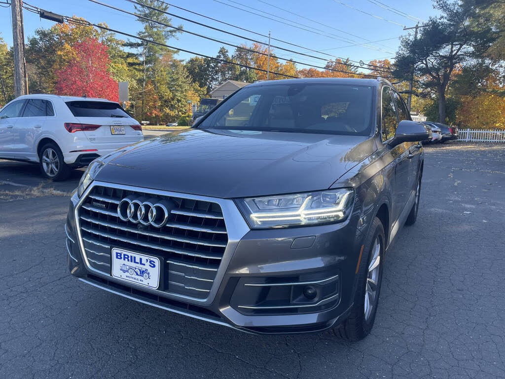 2019 Audi Q7 45 TFSI quattro Premium Plus