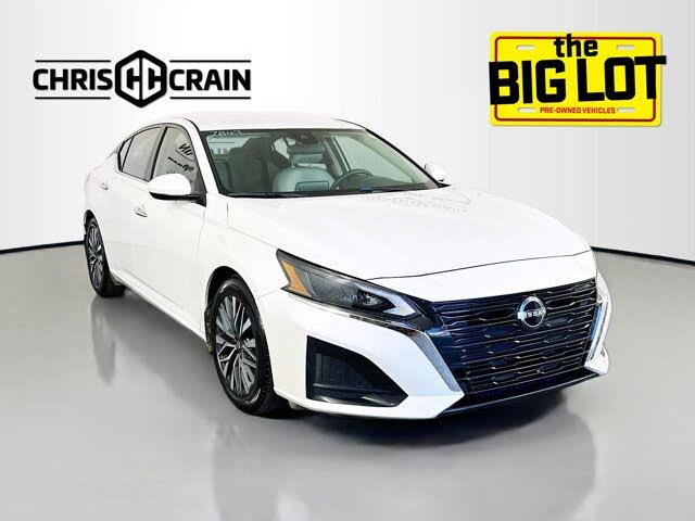 2023 Nissan Altima 2.5 SV FWD