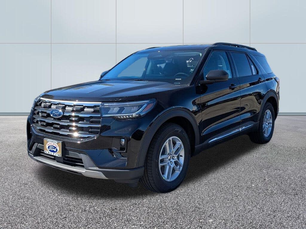 2025 Ford Explorer Active RWD