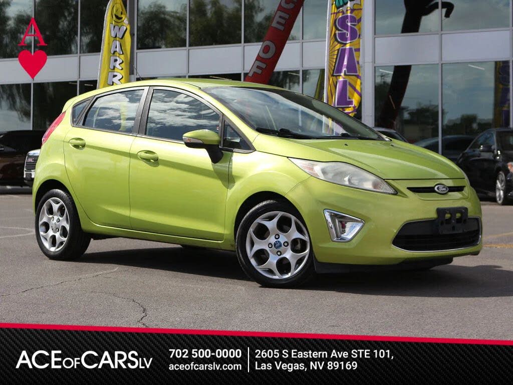 2011 Ford Fiesta SES Hatchback