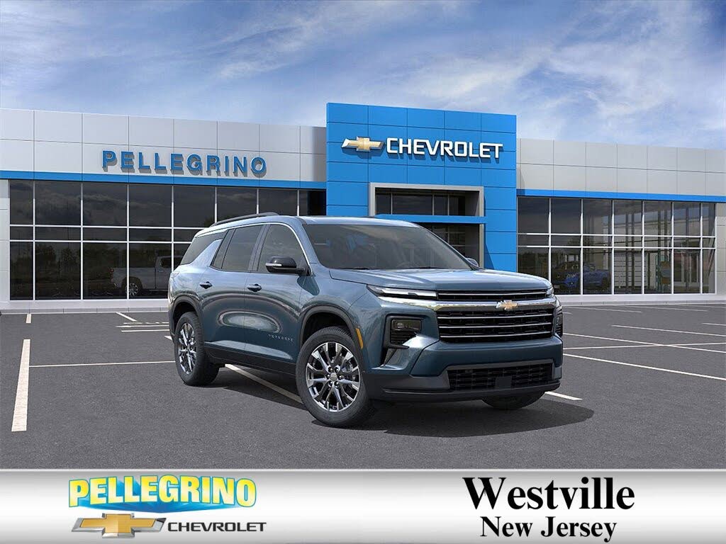2026 Chevrolet Traverse LT FWD