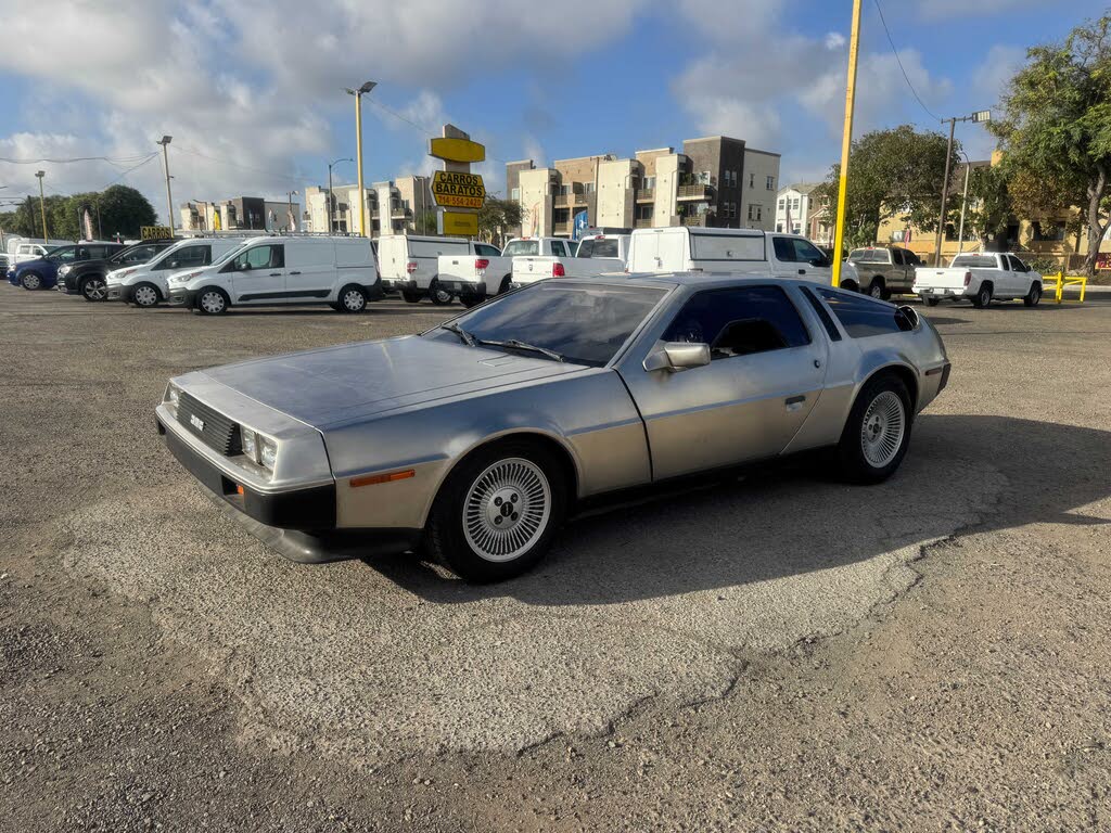 1981 DeLorean DMC-12 Coupe