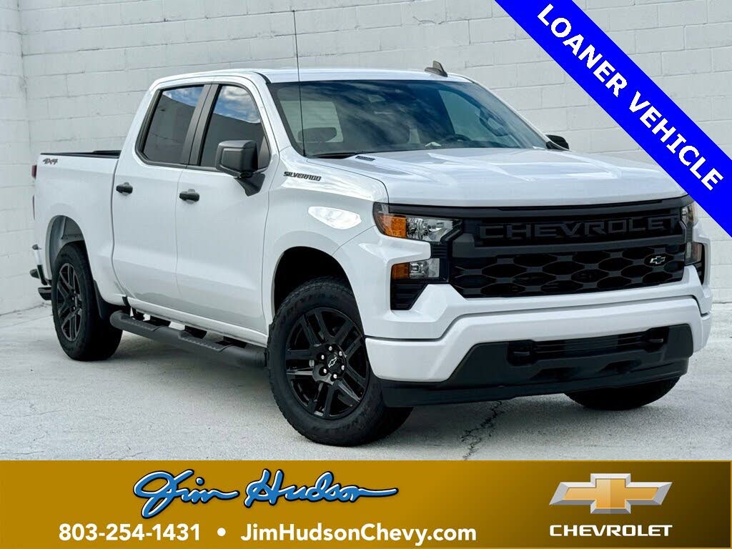 2026 Chevrolet Silverado 1500 Custom Crew Cab 4WD