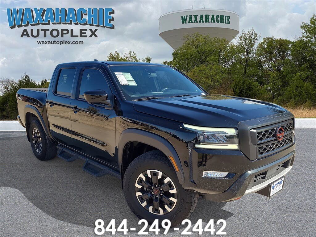 2023 Nissan Frontier PRO-4X Crew Cab 4WD