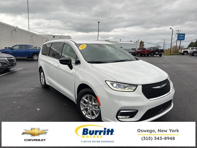 2025 Chrysler Pacifica Select FWD