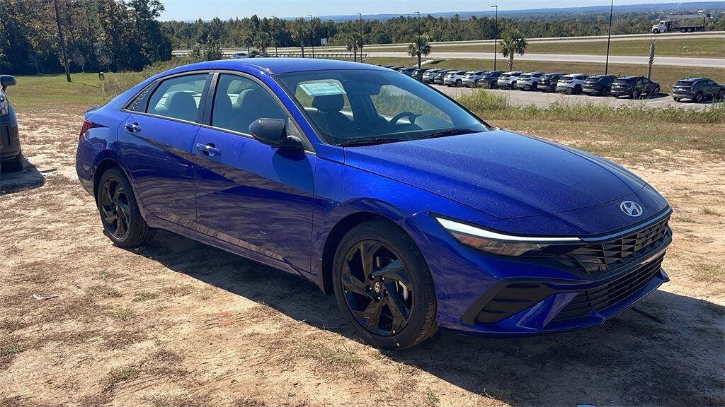 2026 Hyundai Elantra SEL Sport FWD