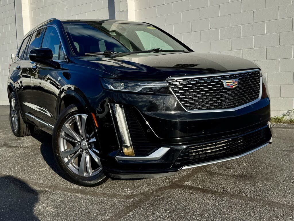 2020 Cadillac XT6 Premium Luxury FWD