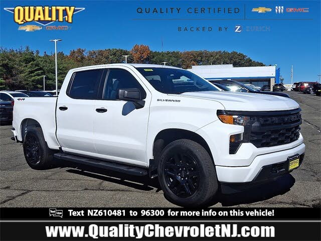 2022 Chevrolet Silverado 1500 Custom Crew Cab 4WD