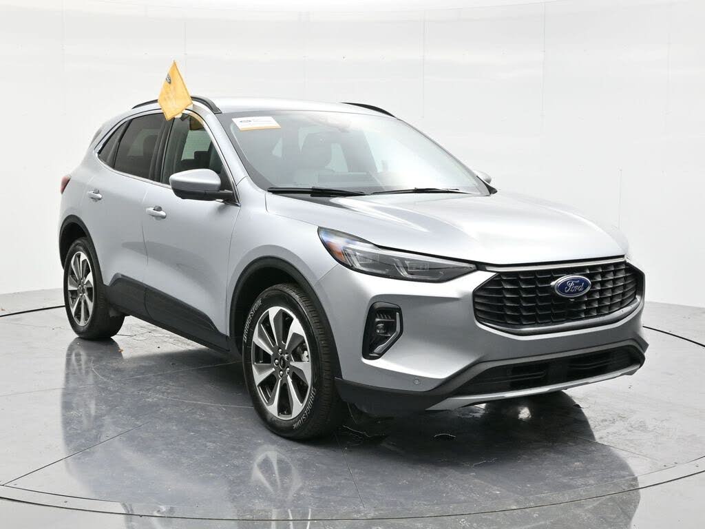 2023 Ford Escape Platinum AWD