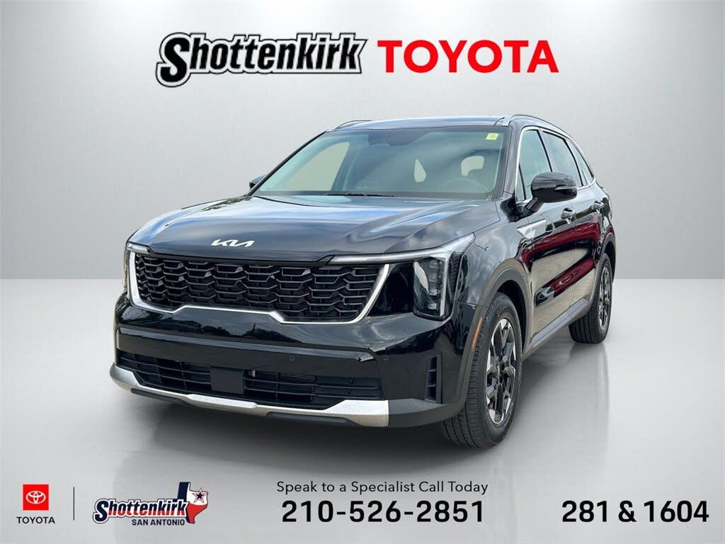 2025 Kia Sorento S FWD