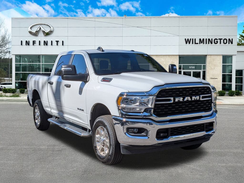 2024 RAM 2500 Big Horn Crew Cab 4WD